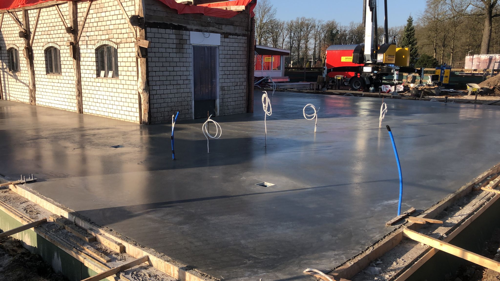 Restauratie hondenverblijf Weerselo foto